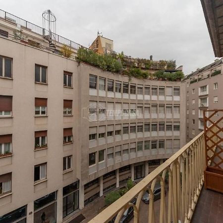 Milano: Incantevole Appartamento In Pieno Centro - Fancy Yellow Apartments Exterior photo